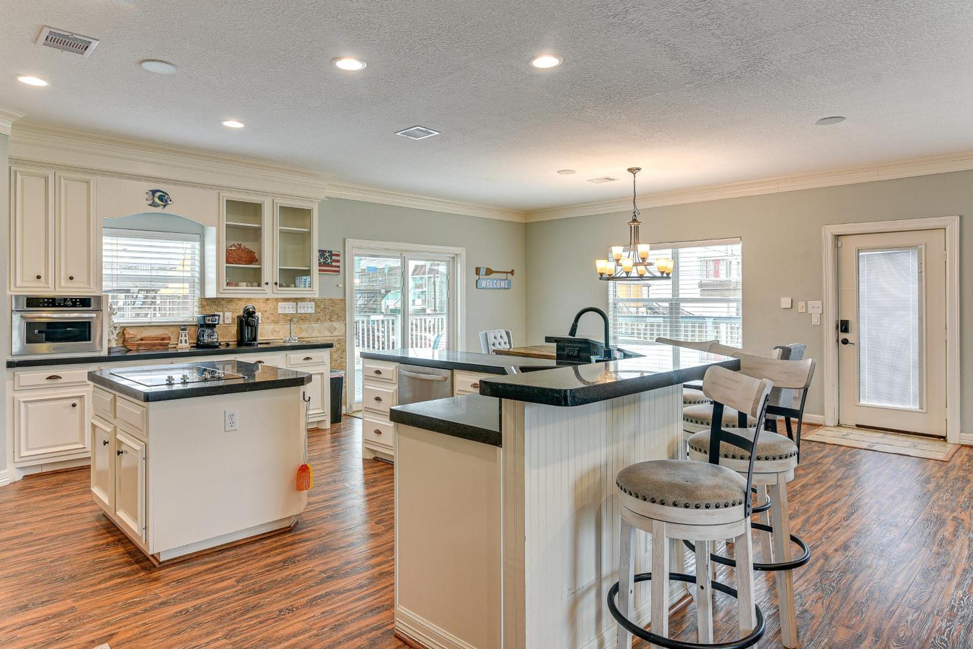 Large Group Gulf Retreat, Steps To Surfside Beach! Exterior foto