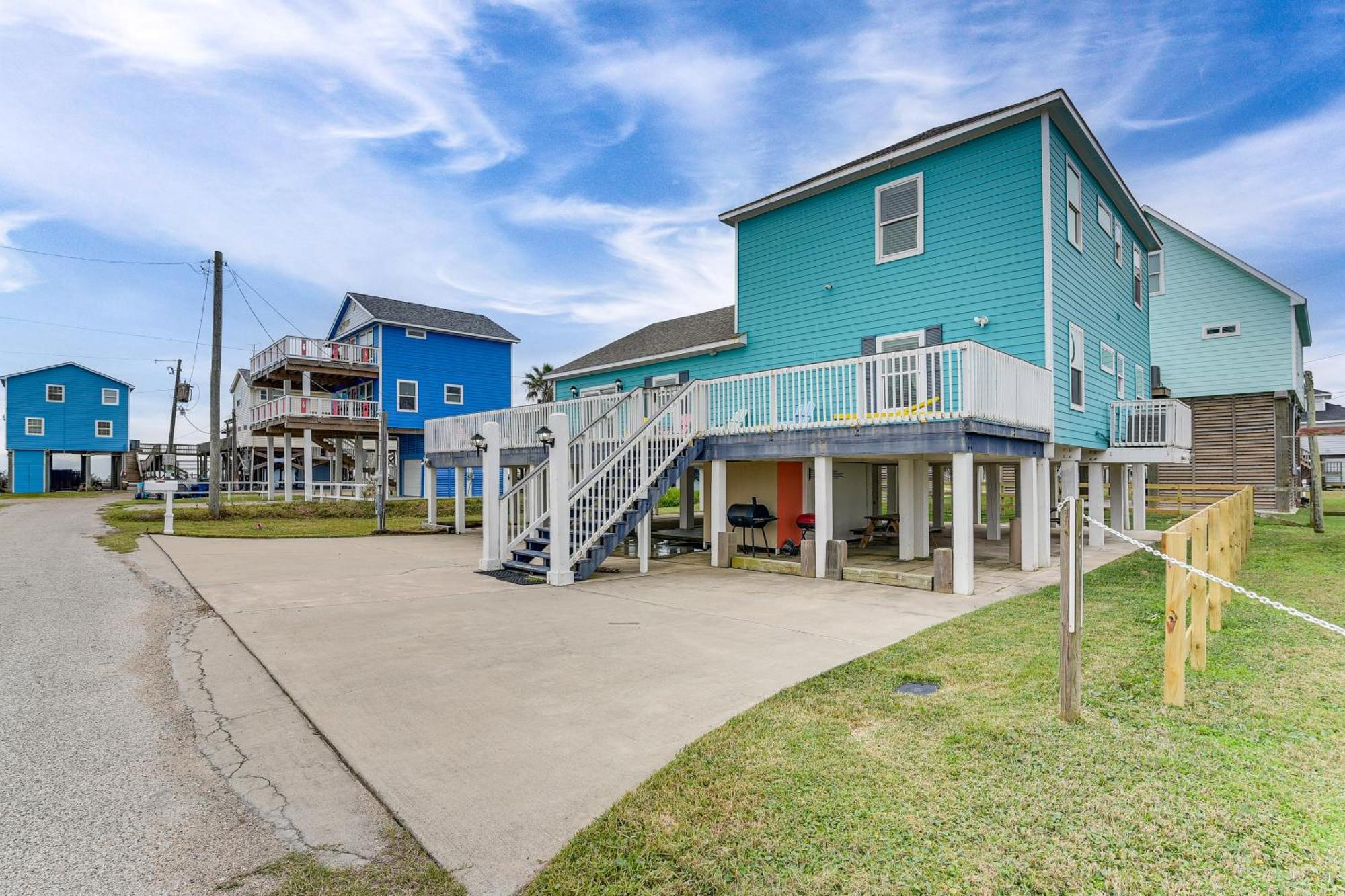 Large Group Gulf Retreat, Steps To Surfside Beach! Exterior foto